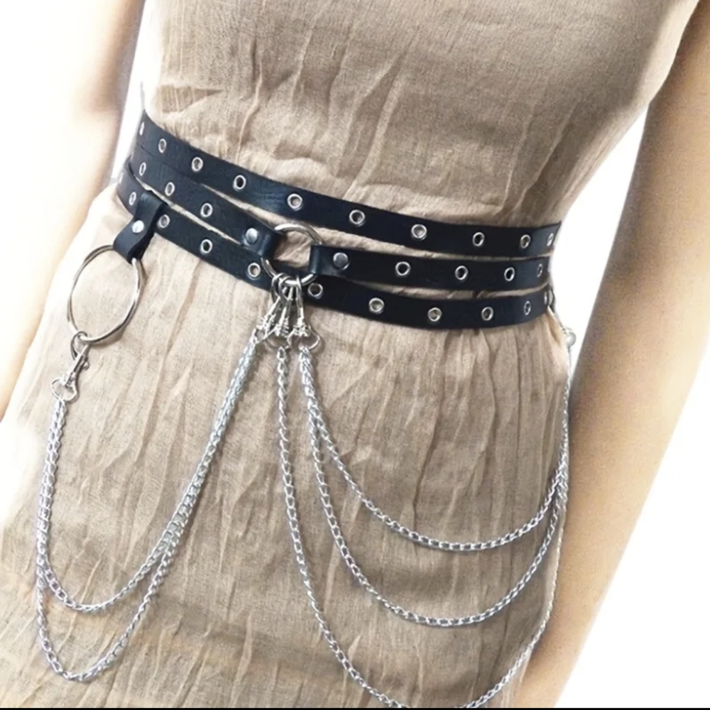 Woman's Black Waist Belt With Chain - Picture 5 of 7